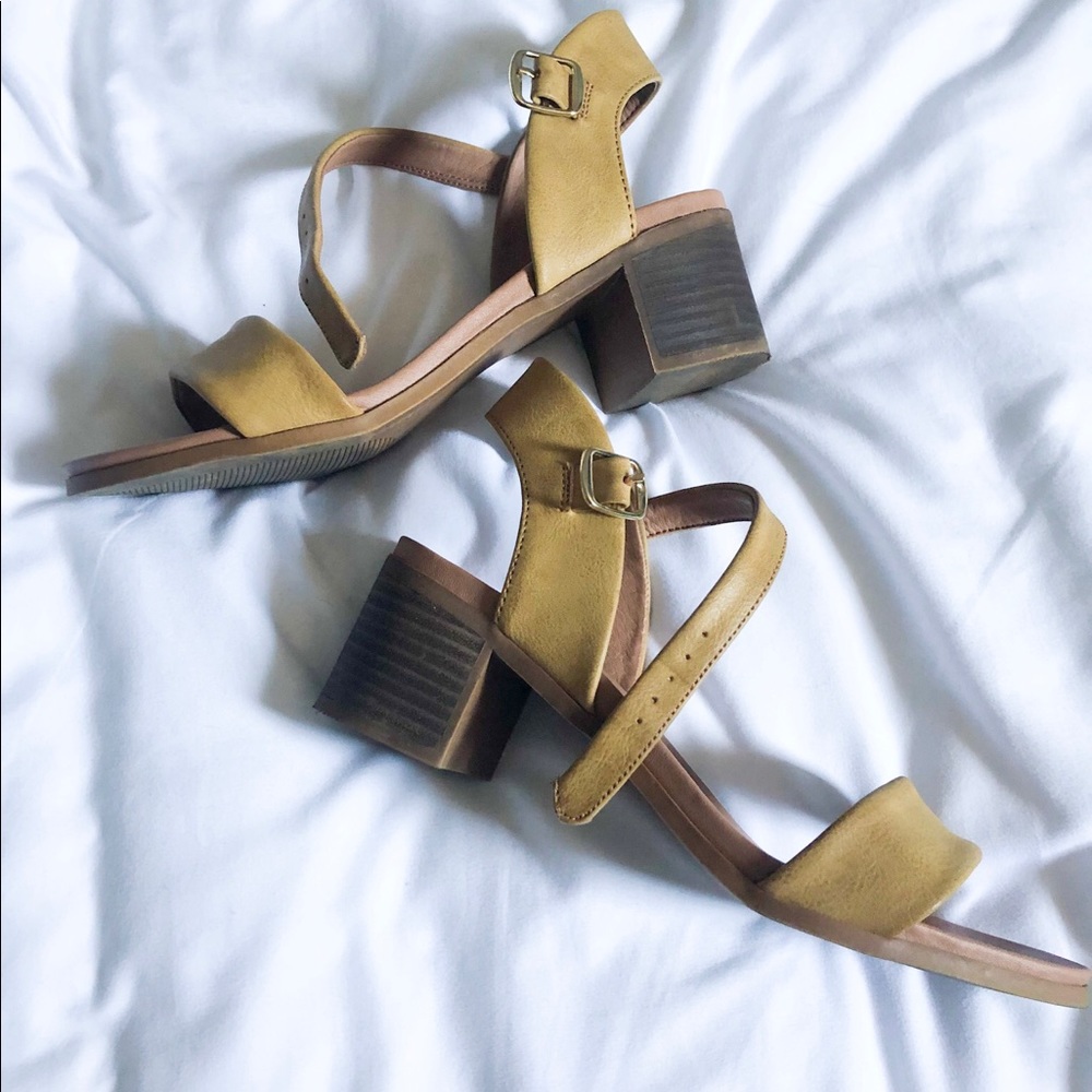 Steve Madden shoes